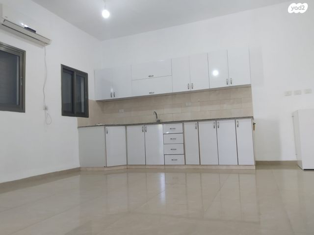 דירה, ברדיצ'בסקי, קרית ים  א', קרית ים