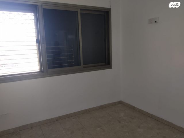 דירה, ברדיצ'בסקי, קרית ים  א', קרית ים