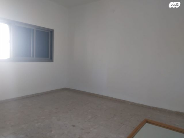 דירה, ברדיצ'בסקי, קרית ים  א', קרית ים