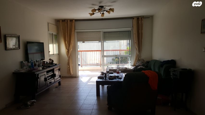 דירת גן, הנחלים, מודיעין מכבים רעות