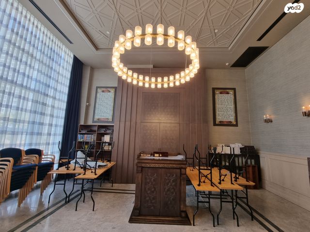 דירה, אהוד מנור, עיר ימים, נתניה