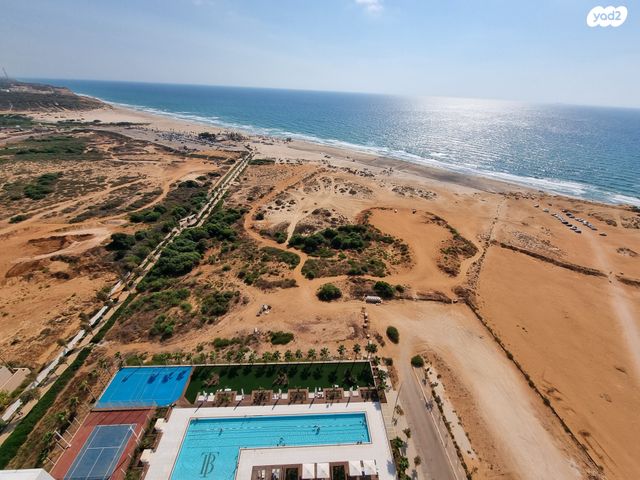 דירה, אהוד מנור, עיר ימים, נתניה