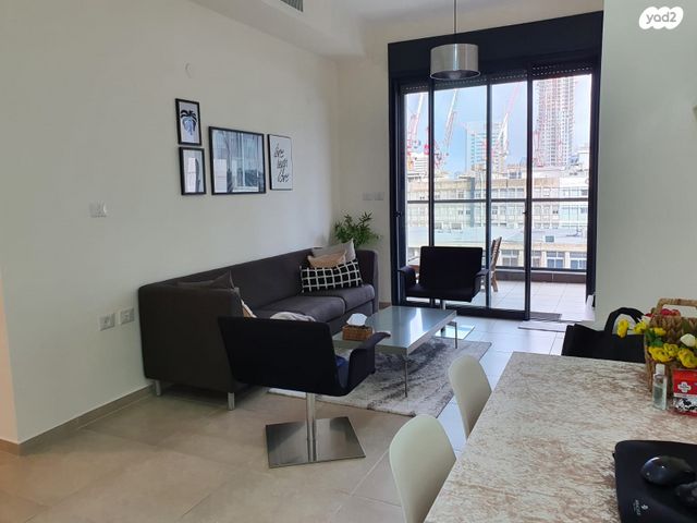 דירה, החשמונאים 96, גני שרונה, קרית הממשלה, תל אביב יפו