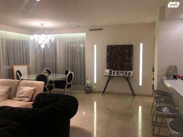 דירה, צמרות איילון, פארק צמרת, תל אביב יפו