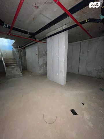 חנויות/ שטח מסחרי, מח"ל 14, כפיר, נווה כפיר, תל אביב יפו