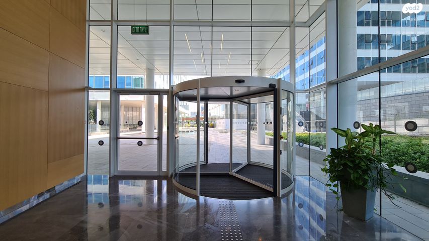 משרדים, פתח תקווה