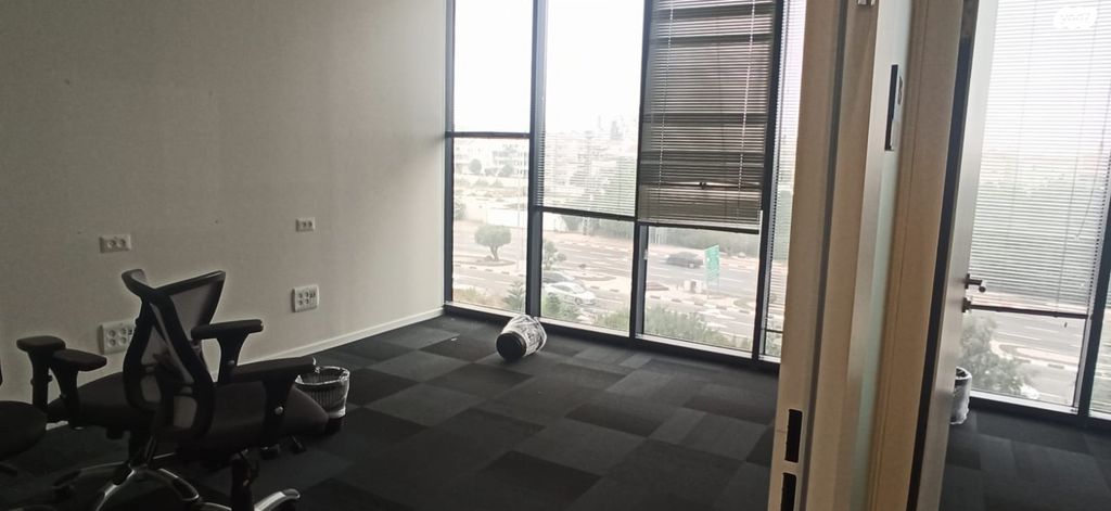 משרדים, רעננה