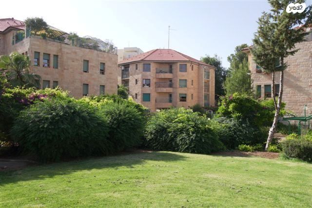 דירה, חיים בג'איו, קטמון הישנה, ירושלים