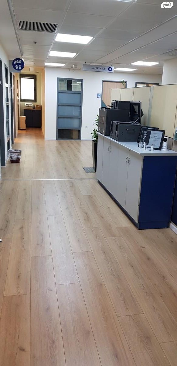 משרדים, ראש העין