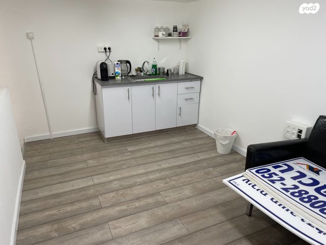 חנויות/ שטח מסחרי, הפלמ"ח 70, העיר העתיקה, רמב"ם, דרום, באר שבע