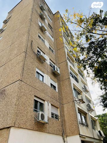 שדרות נשיאי ישראל 