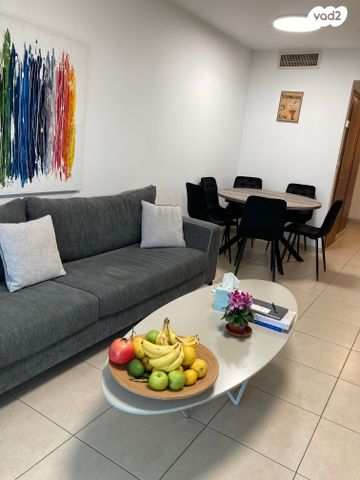 סאבלט, מרינה, הרצליה