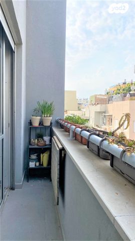 גג/ פנטהאוז, החלוצים 41, פלורנטין, תל אביב יפו