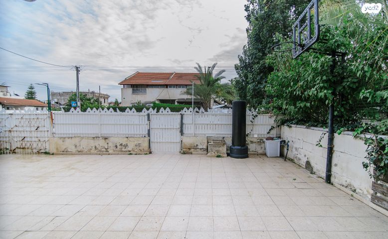 בית פרטי/ קוטג', החמישה, שעריה, פתח תקווה