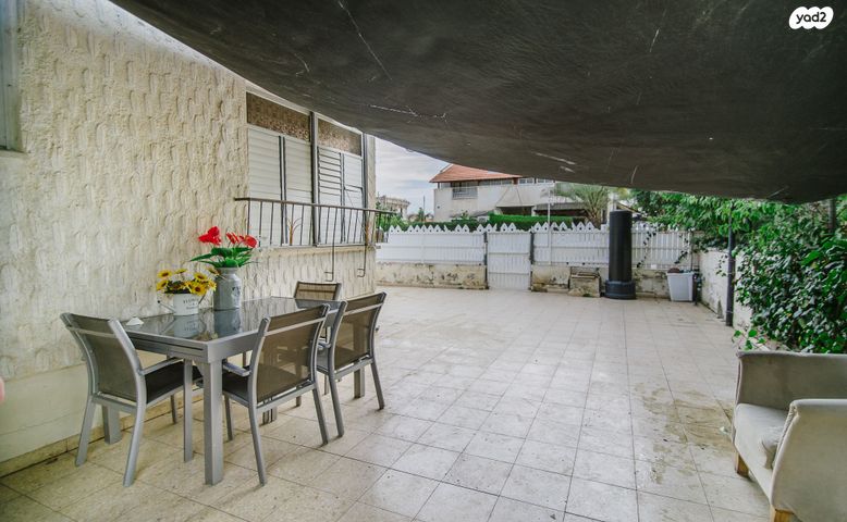 בית פרטי/ קוטג', החמישה, שעריה, פתח תקווה