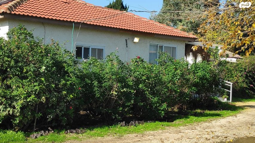 משק חקלאי/ נחלה, בארותיים
