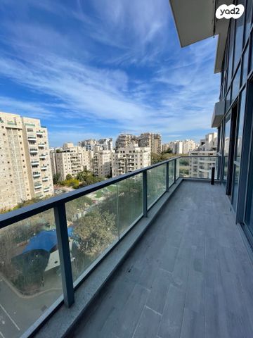 גג/ פנטהאוז, אזורי חן, גימל החדשה, תל אביב יפו