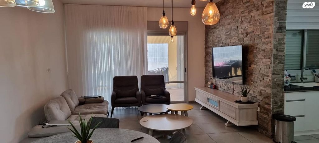 דירת גן, קרית רבין, מגדל העמק