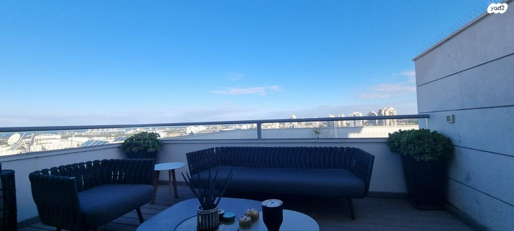 גג/ פנטהאוז, הדר, רמת השרון