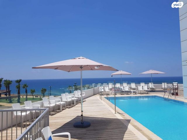 דירה, שדרות בן גוריון 2, נוף הטיילת, נתניה