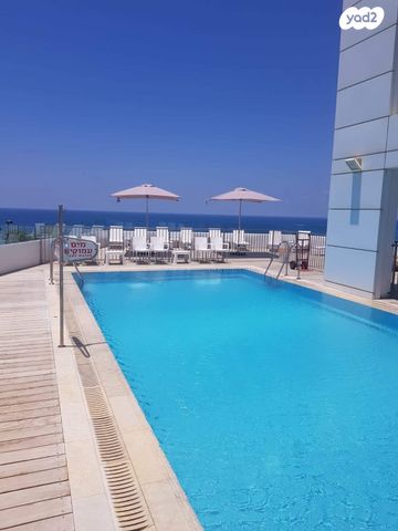 דירה, שדרות בן גוריון 2, נוף הטיילת, נתניה