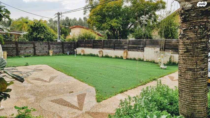 בית פרטי/ קוטג', אורנית