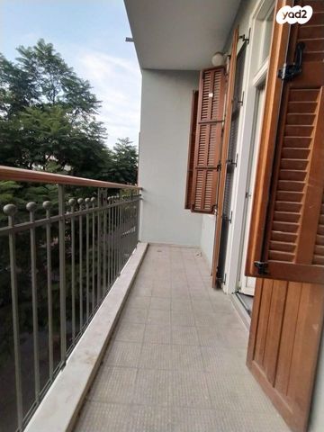 דירה, נחלת בנימין 25, לב תל אביב, לב העיר צפון, תל אביב יפו