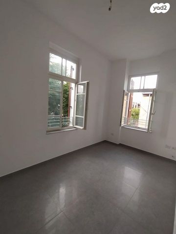 דירה, נחלת בנימין 25, לב תל אביב, לב העיר צפון, תל אביב יפו