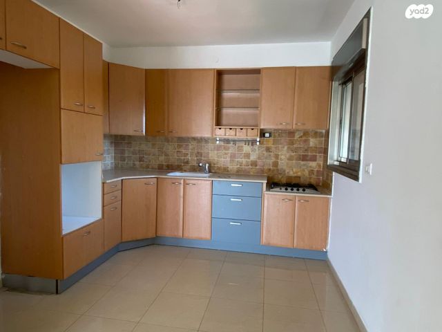 דירה, בן גוריון, חולון