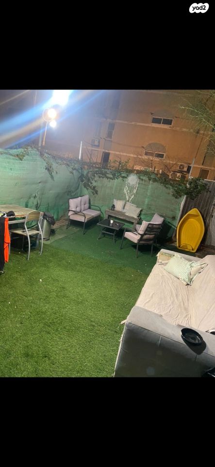 דירת גן, שמעון בר גיורא 23, שכונה ד', באר שבע