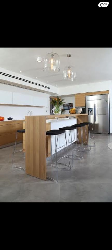 גג/ פנטהאוז, נתן יונתן, עיר ימים, נתניה