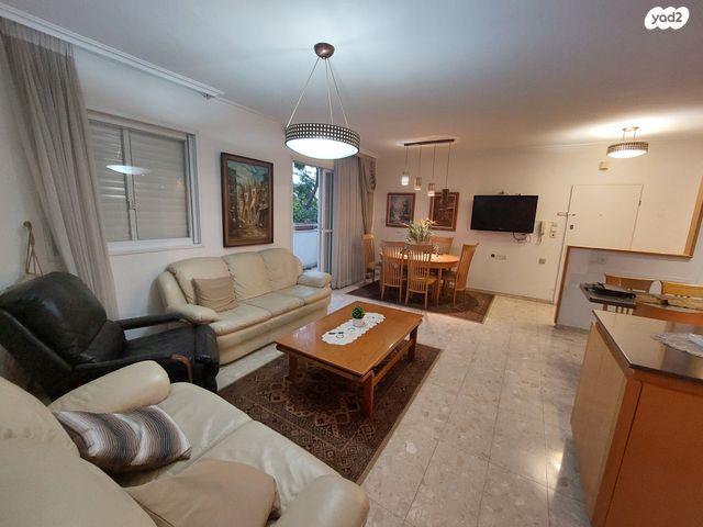 דירה, היבנר 4, כפר גנים א, פתח תקווה