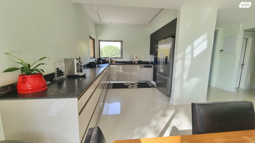 דו משפחתי, אז"ר, הפארק, כפר סבא