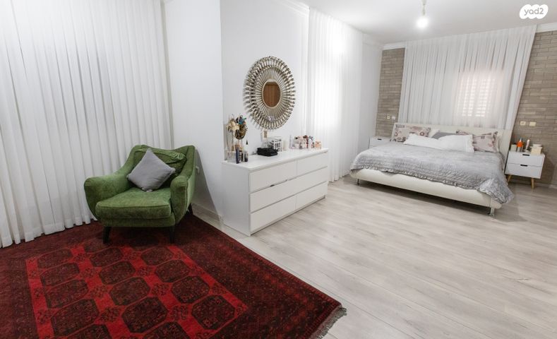 דו משפחתי, הגליל 13, רובע ג', אריאל