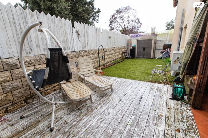 דו משפחתי, הגליל 13, רובע ג', אריאל