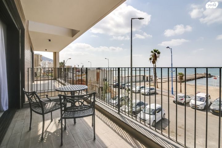 דירה, רציף אהרון רוזנפלד, בת גלים, חיפה