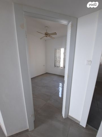 דירה, דרך בן גוריון 139, דרום מערב ותיק, בת ים