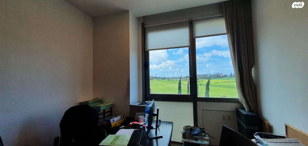 משרדים, דרך מאיר וייסגל, רחובות