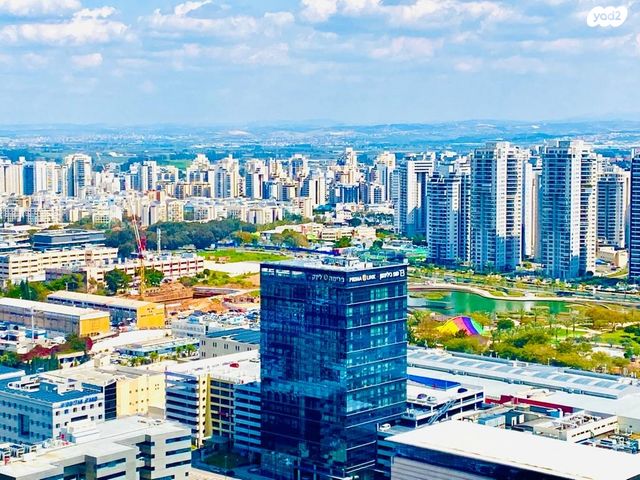 משרדים, פתח תקווה