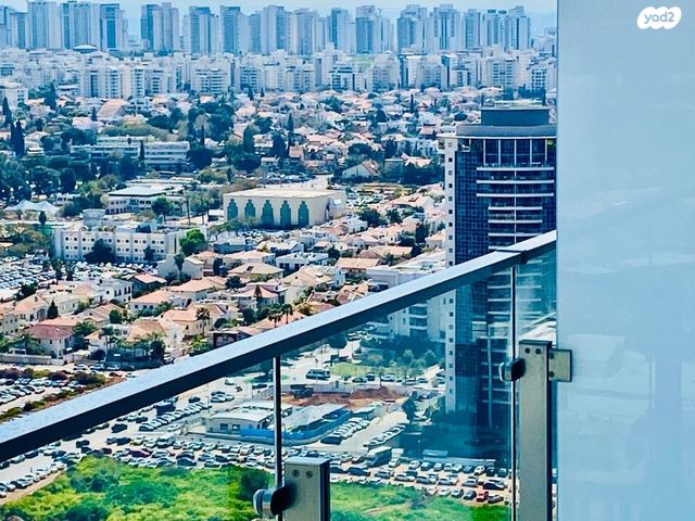 משרדים, פתח תקווה