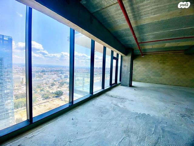 משרדים, פתח תקווה