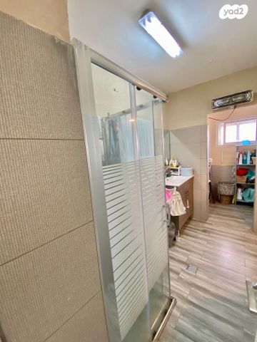 דירה, חנה סנש, חיפה