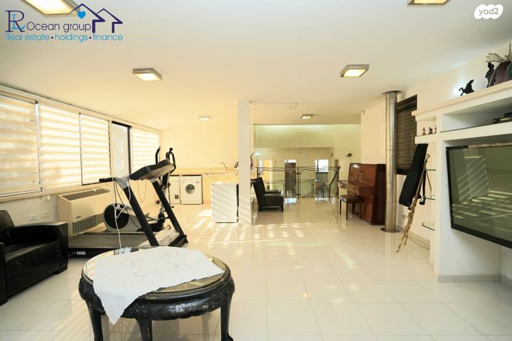 בית פרטי/ קוטג', פרדריך הרמן קיש, צפון מזרח מרכז העיר, נתניה