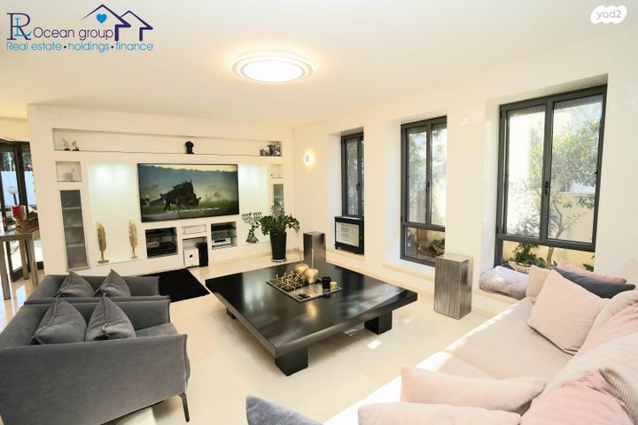 בית פרטי/ קוטג', פרדריך הרמן קיש, צפון מזרח מרכז העיר, נתניה