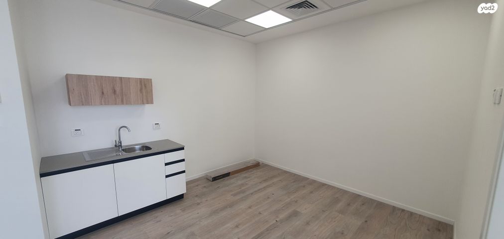 משרדים, המלאכה 4, אזור תעשיה ספיר, נתניה