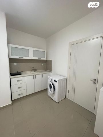 דירה, שדרות וייצמן 52, מוצקין הותיקה, קרית מוצקין