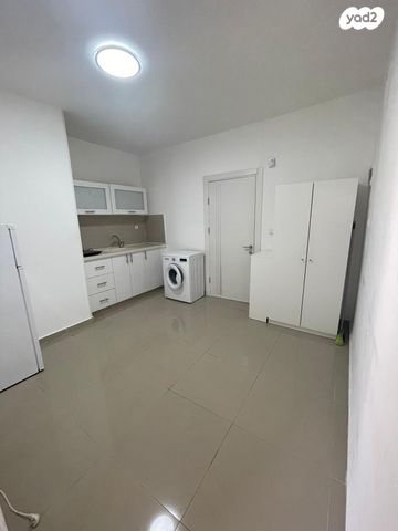 דירה, שדרות וייצמן 52, מוצקין הותיקה, קרית מוצקין