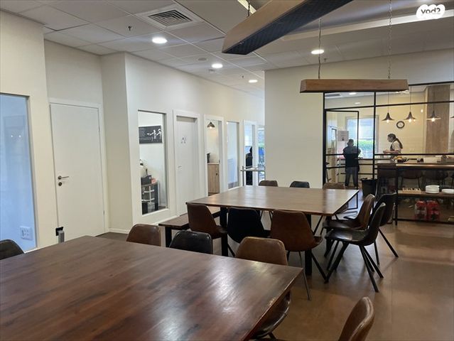 משרדים, נתניה