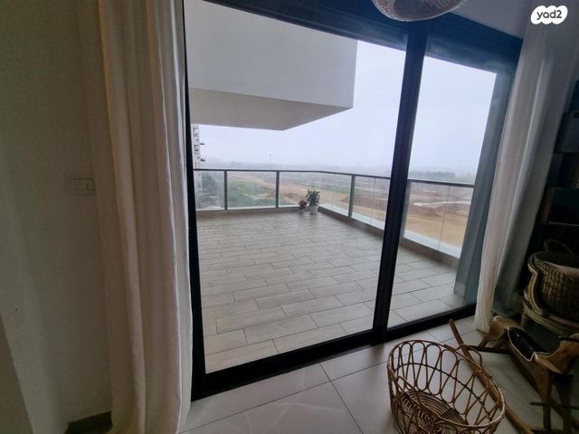 גג/ פנטהאוז, נווה גן, רמת השרון