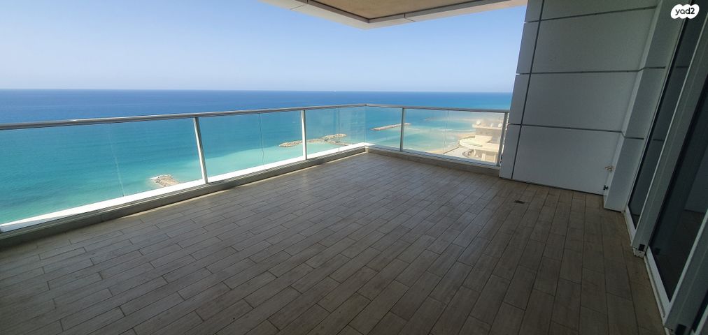 דירה, שדרות בן גוריון 2, נוף הטיילת, נתניה